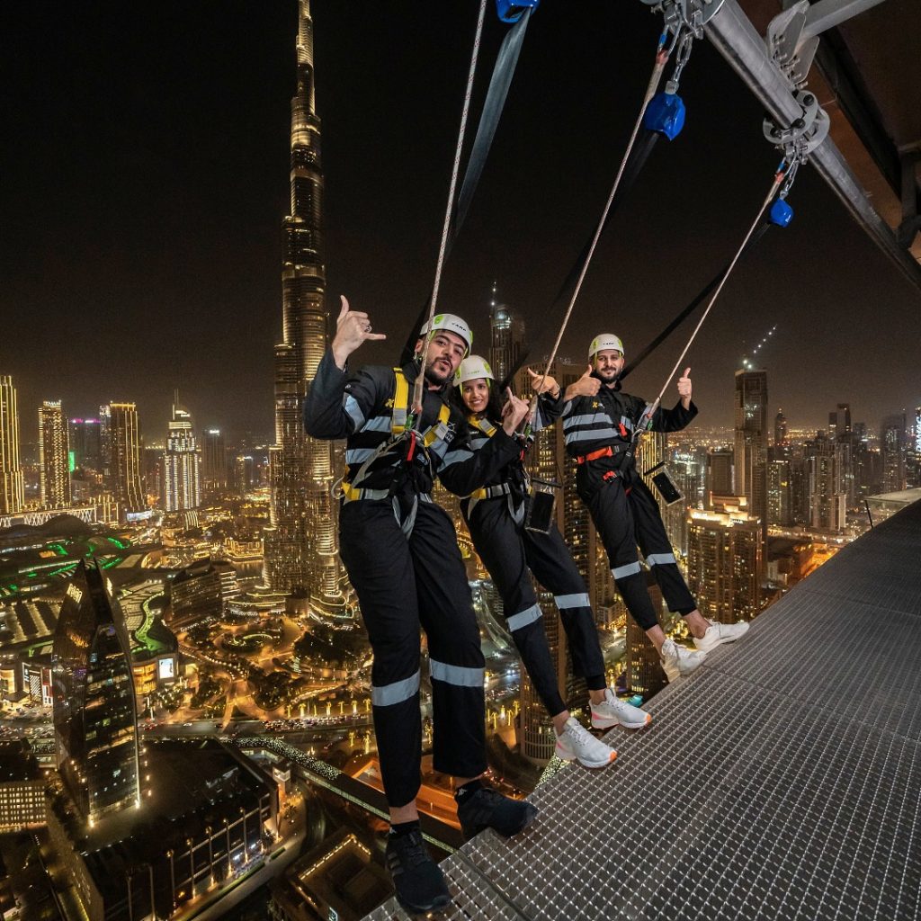 adventurous activity of edge walk along sky view dubai